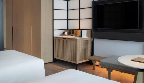 Club Double Room with Two Double Beds - Club Level