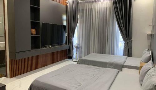 Deluxe Double or Twin Room with Balcony