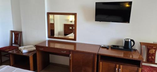 Triple Room with Terrace