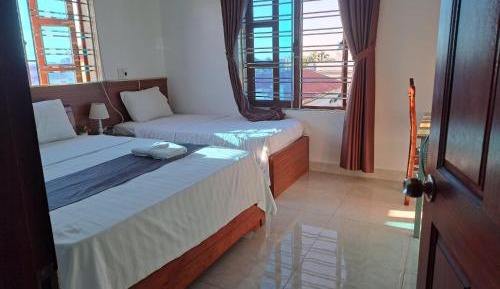 Triple Room with Bathroom