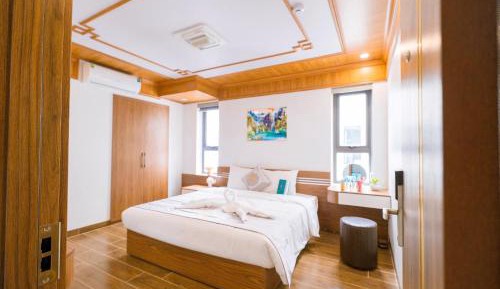 Standard King Room