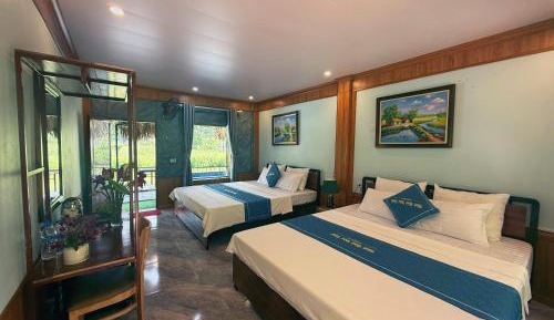 Quadruple Room with Lake View