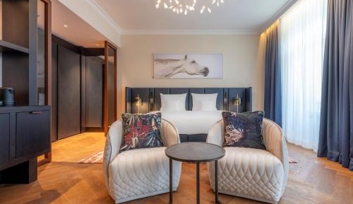 Junior Suite Park View