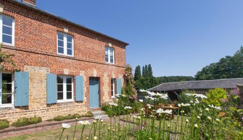 Two-Bedroom Cottage