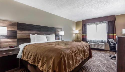 King Room - Non-Smoking