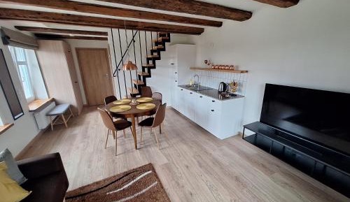 Apartment - Split Level