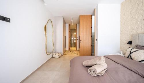 One-Bedroom Villa