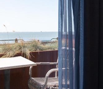 Twin Room with sea view, terrace and wheelchair accessible