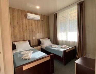 Twin Room with Bathroom