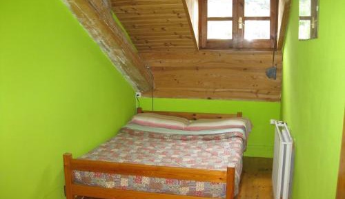 Double or Twin Room with Shared Bathroom
