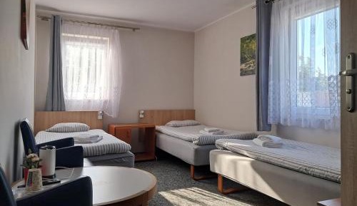 Triple Room with Private Bathroom