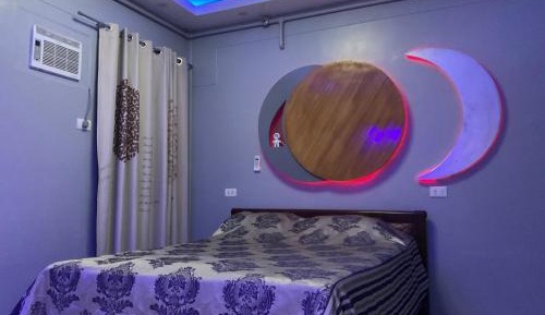 Deluxe Two-Bedroom Apartment with Garden View