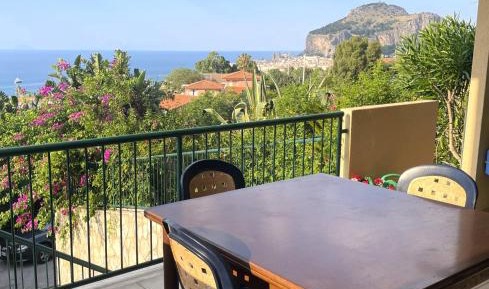 Two-Bedroom Apartment with Terrace and Sea View