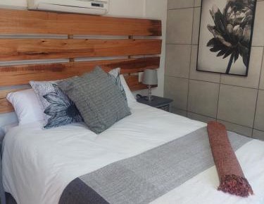 Room #1474126601