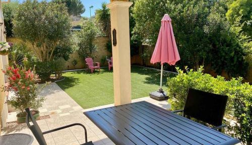 Holiday Home (6 Adults)