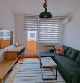 Room #1473863801