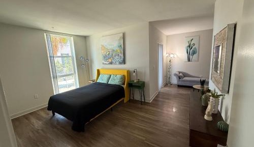 Room #1474496201
