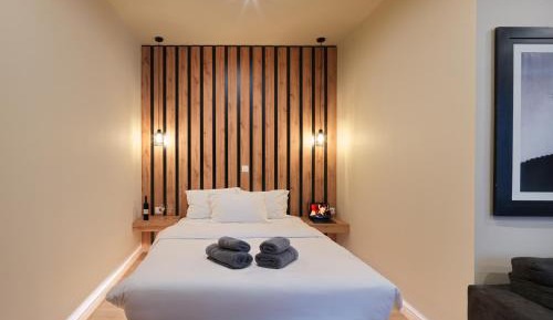 King Room with Spa Bath