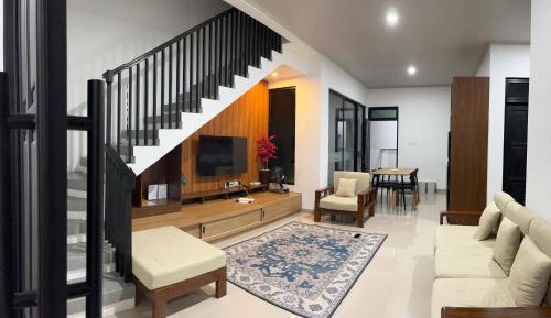 Five-Bedroom House