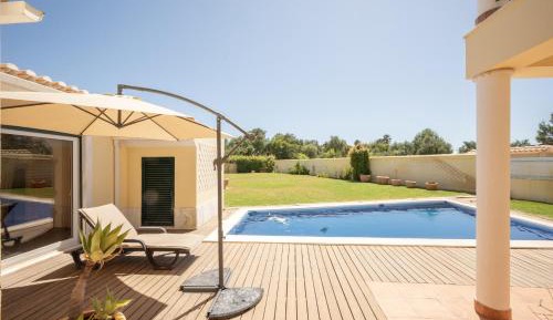 Deluxe Villa