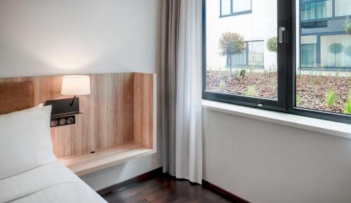 Superior, Guest room, 2 Twin/Single Bed(s), Street view