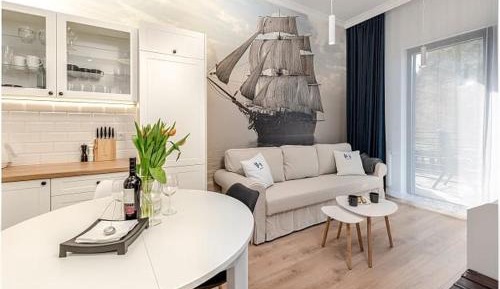 One-Bedroom Apartment with Terrace
