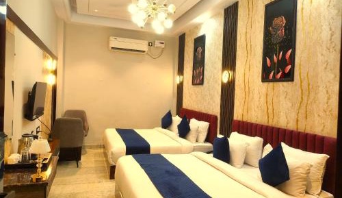 Deluxe Family Suite