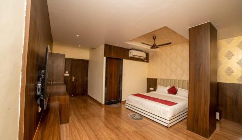 Suite with City View