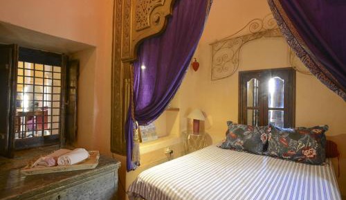 Deluxe Double Room with Shower