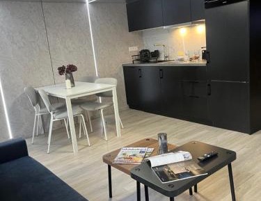 Deluxe Double or Twin Room with City View