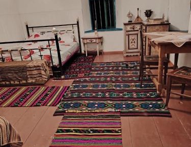 Double Room with Shared Bathroom