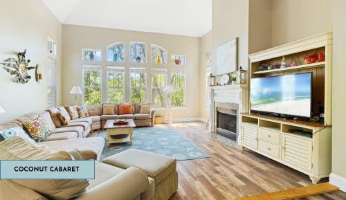 Five-Bedroom Holiday Home