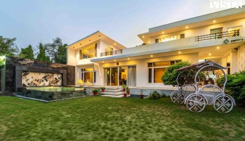 Standard Villa