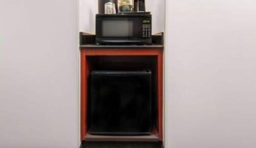 King Room with Sofa Bed - Non-Smoking