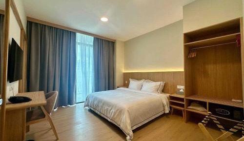 Two-Bedroom Suite