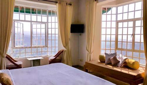 Triple Room with Mountain View
