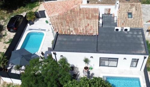 Six-Bedroom House