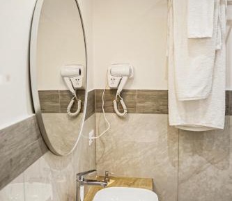 Classic Triple Room