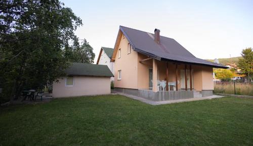 Superior Chalet