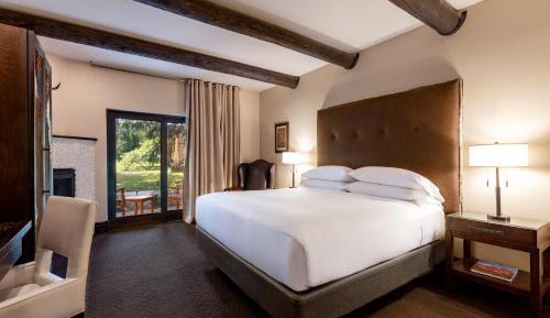Standard King Room