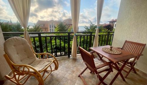 Studio Apartment with Sea View