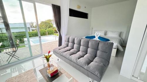 One-Bedroom Villa