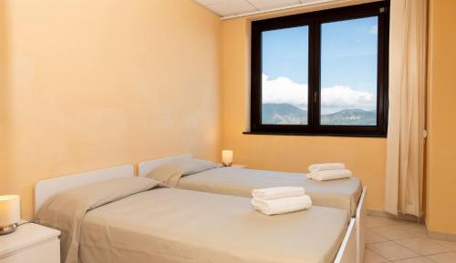 Double or Twin Room with Sea View