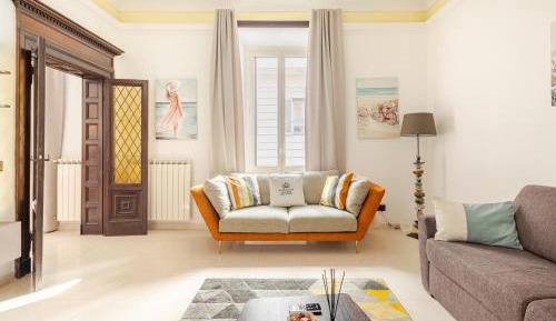 Three-Bedroom Premium Apartment with Balcony