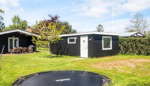 Three-Bedroom Vacation Home 