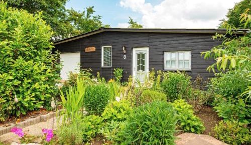 One-Bedroom Vacation Home