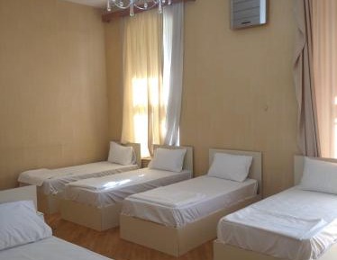 Mixed Dormitory Room
