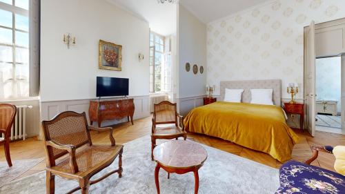 Deluxe Family Room