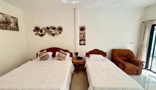 Triple Room with Garden View