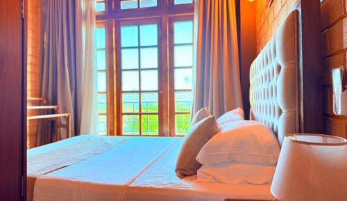 Deluxe Double or Twin Room with Sea View
